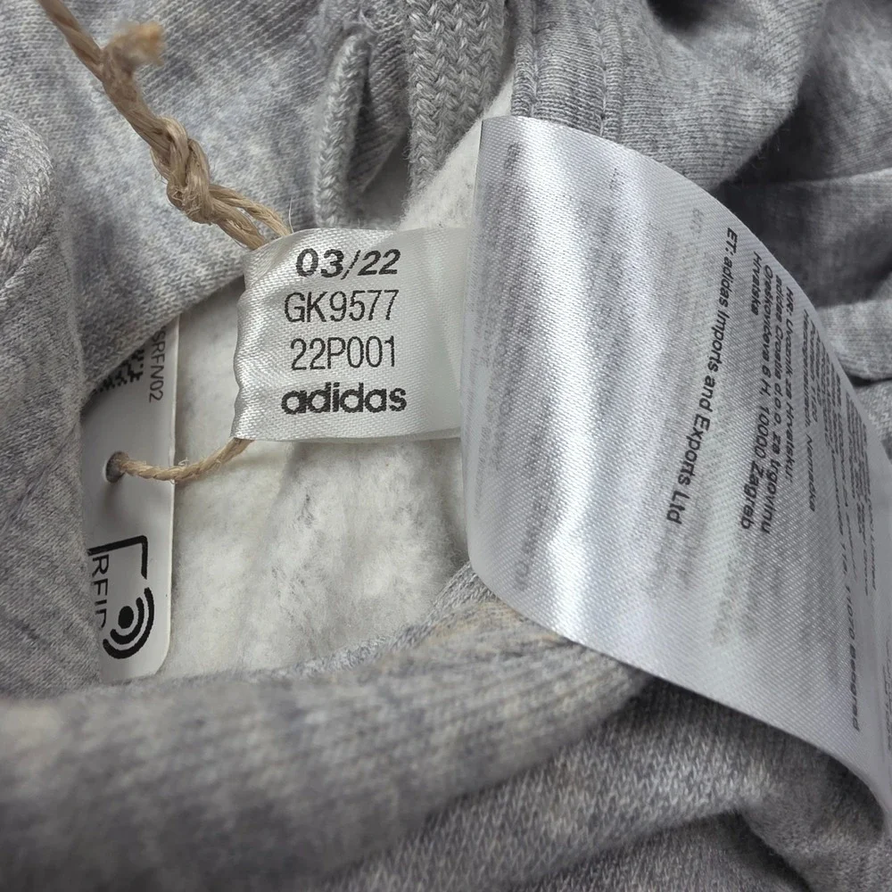 adidas Essentials Fleece Hoodie Men Medium Gray Pullover Big Logo Sweatshirt NEW